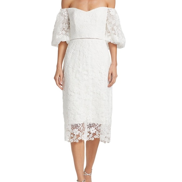 ML Monique Lhuillier
Floral Lace Off-The-Shoulder Midi-Dress - Picture 3 of 9